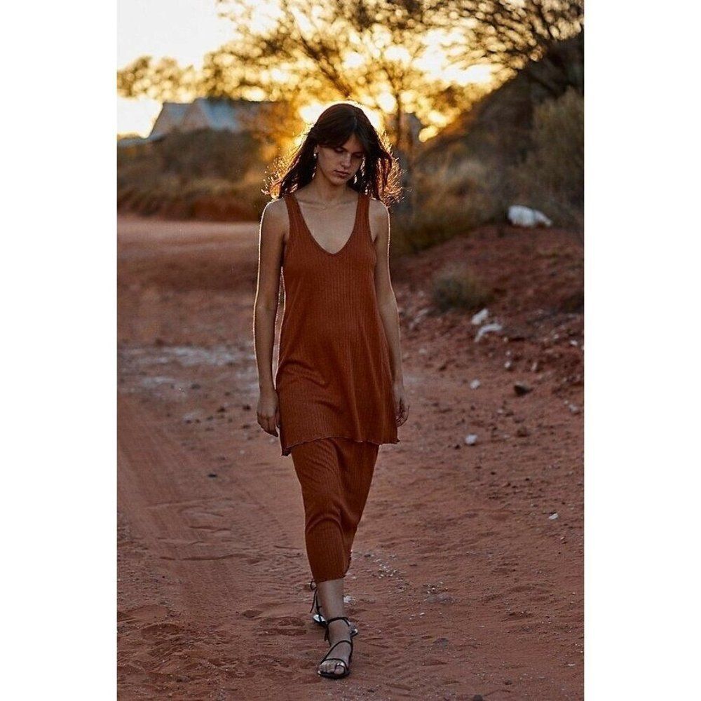 NWT FREE PEOPLE RIBBED PANAMA SKIRT & TOP SET